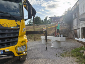 Prêt et pose d'un bar en béton pour le Trial 4x4 des Gets